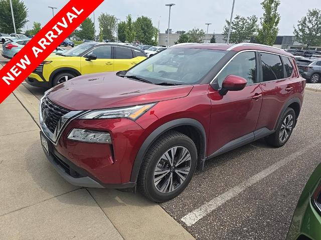 Photo of 2023 Scarlet Ember Tintcoat Nissan Rogue