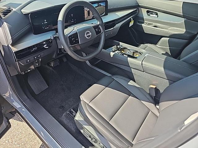 Photo of 2025 Boulder Gray Nissan Murano
