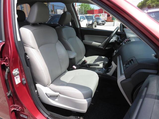 Photo of 2014 Burgundy Subaru Forester