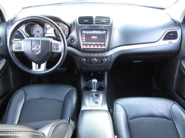Photo of 2018 White Dodge Journey