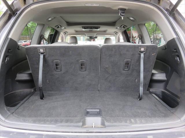 Photo of 2017 Modern Steel Metallic Honda Pilot