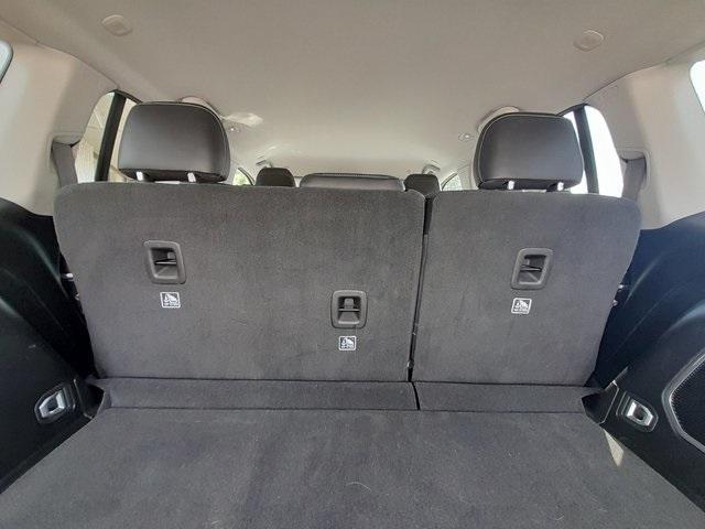Photo of 2022 Silver Zynith Jeep Grand Cherokee