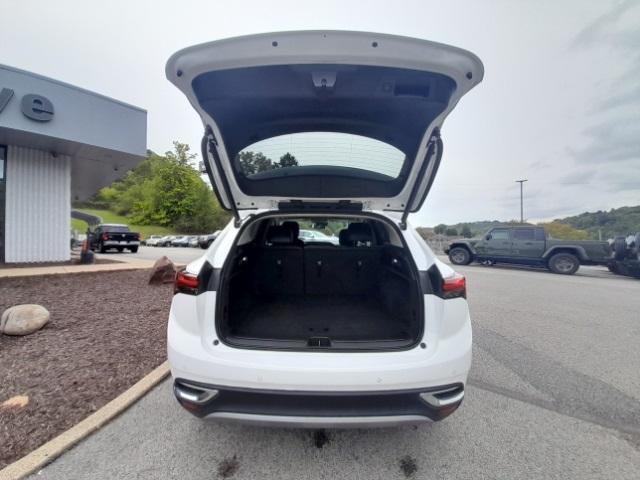 Photo of 2022 Summit White Buick Envision
