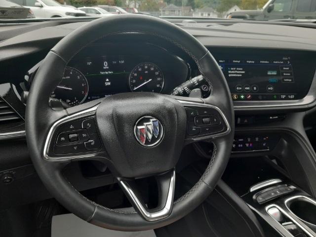 Photo of 2022 Summit White Buick Envision