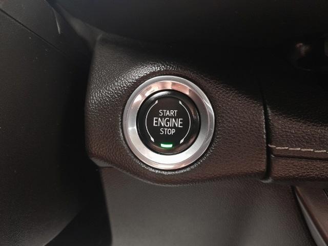 Photo of 2022 Summit White Buick Envision