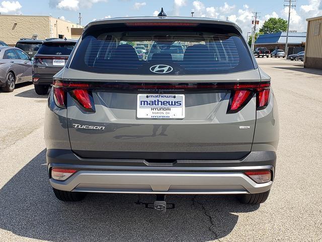Photo of 2025 Hampton Gray Hyundai TUCSON