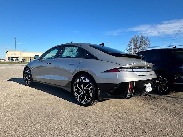 Photo of 2024 Silver Hyundai IONIQ 6