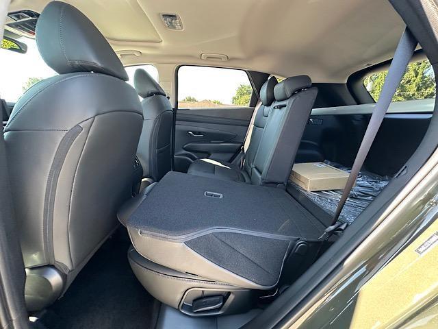 Photo of 2025 Green Hyundai TUCSON