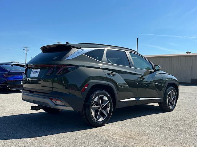 Photo of 2025 Green Hyundai TUCSON