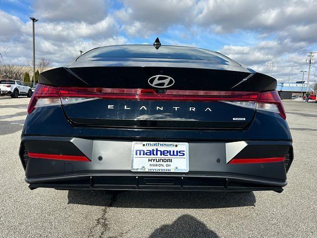 Photo of 2024 Black Hyundai ELANTRA HEV