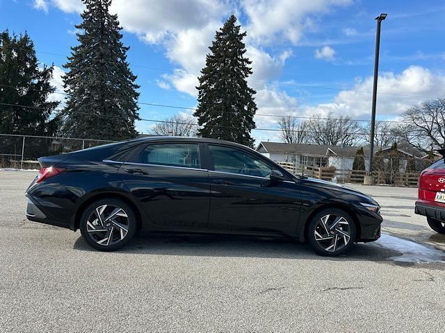 Photo of 2024 Black Hyundai ELANTRA HEV