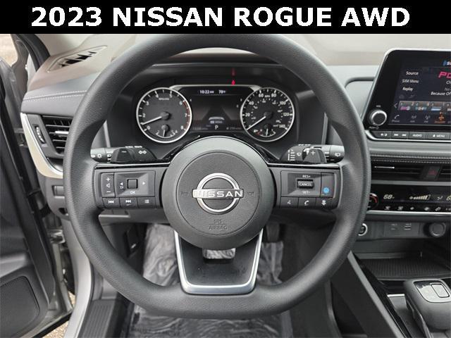 Photo of 2023 Brilliant Silver Metallic Nissan Rogue