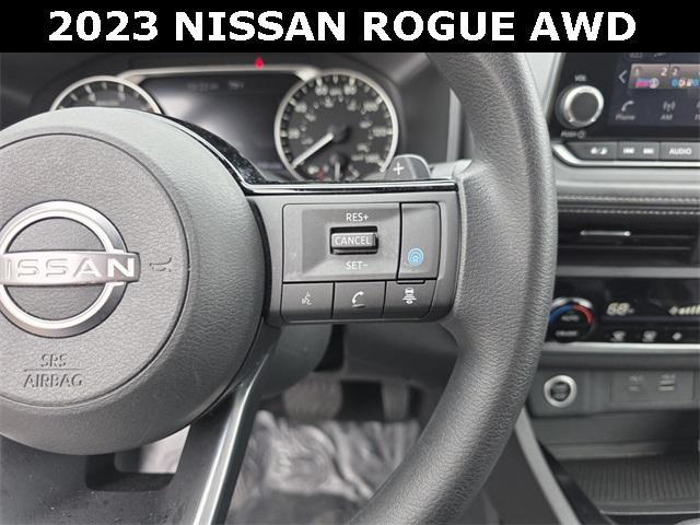Photo of 2023 Brilliant Silver Metallic Nissan Rogue
