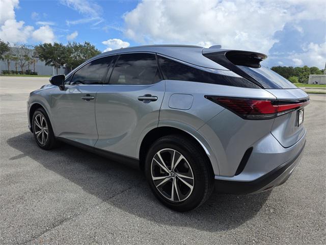 Photo of 2023 Iridium Lexus RX 350