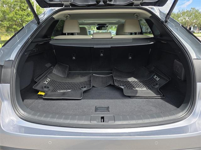 Photo of 2023 Iridium Lexus RX 350