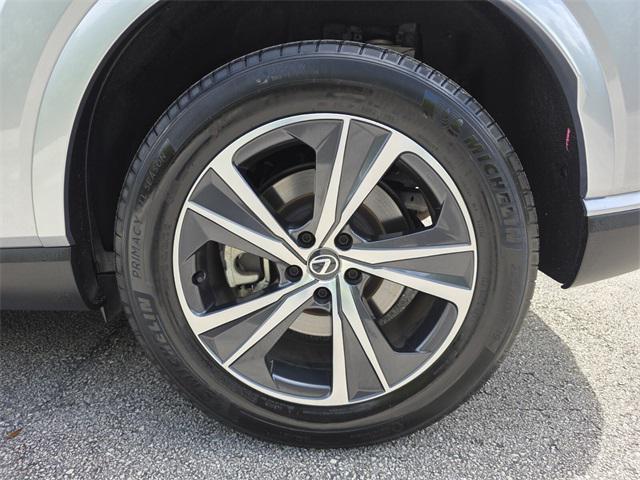Photo of 2023 Iridium Lexus RX 350