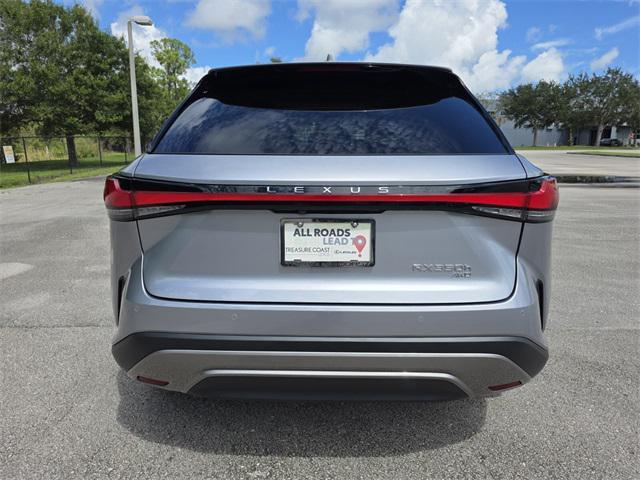 Photo of 2023 Iridium Lexus RX 350