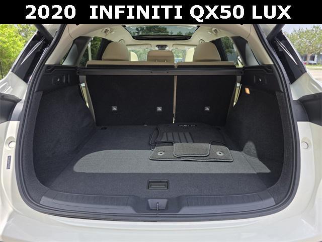 Photo of 2020 Majestic White INFINITI QX50