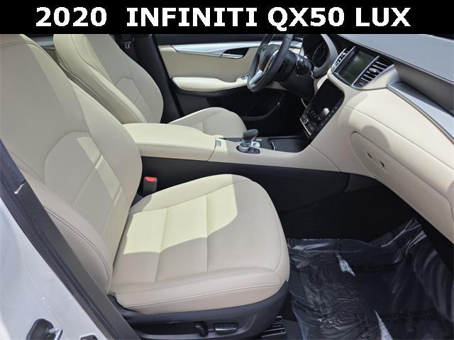 Photo of 2020 Majestic White INFINITI QX50