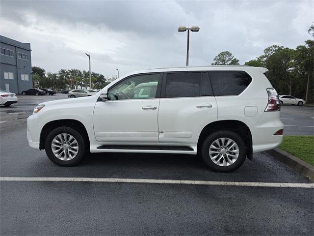 Photo of 2018 Starfire Pearl Lexus GX 460