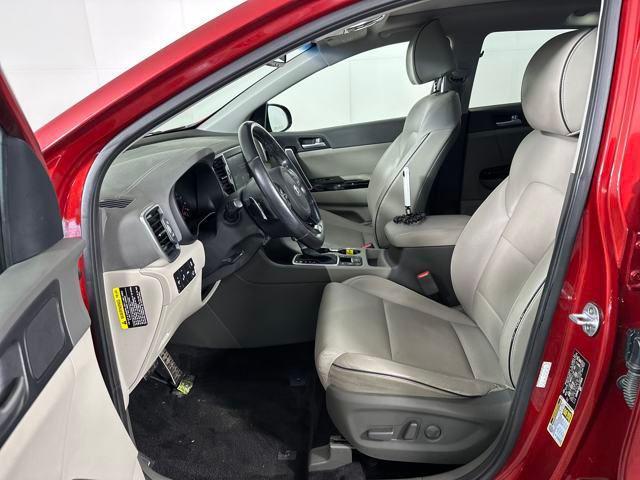 Photo of 2018 Hyper Red Kia Sportage