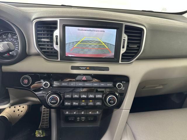 Photo of 2018 Hyper Red Kia Sportage