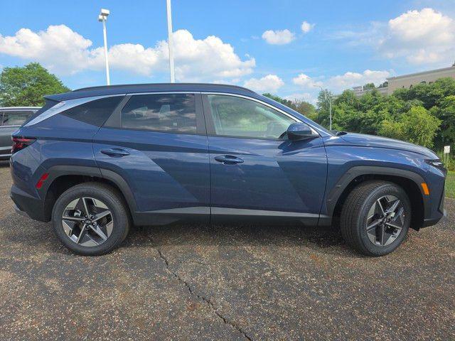 Photo of 2025 Atlantis Blue Hyundai TUCSON