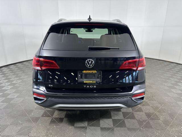 Photo of 2024 Deep Black Pearl Volkswagen Taos