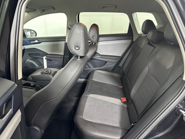 Photo of 2024 Deep Black Pearl Volkswagen Taos