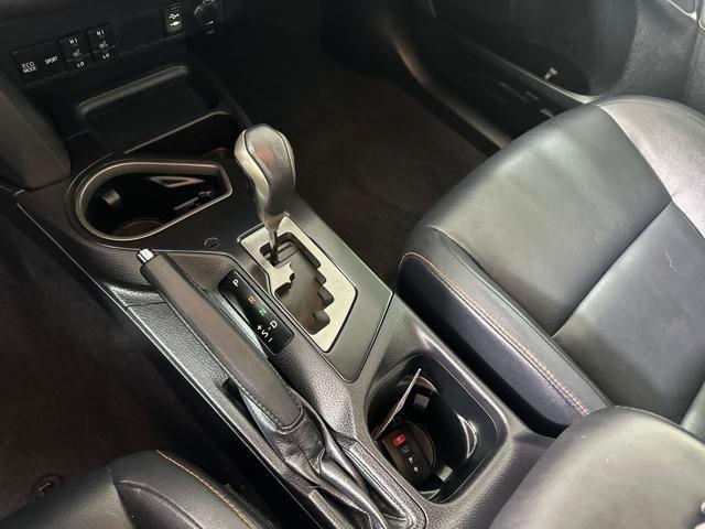 Photo of 2016 Black Toyota RAV4