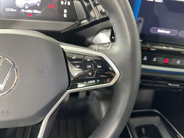 Photo of 2023 Silver Mist Metallic Volkswagen ID.4
