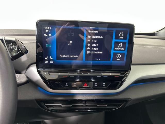 Photo of 2023 Silver Mist Metallic Volkswagen ID.4