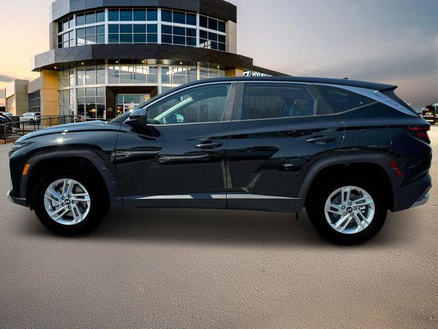Photo of 2025 Phantom Black Hyundai TUCSON