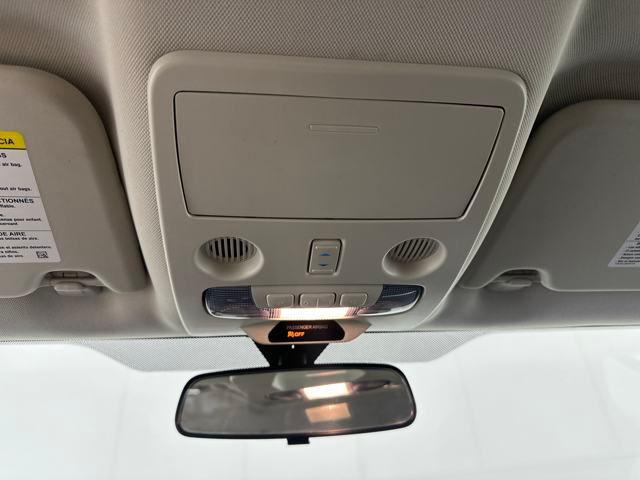 Photo of 2020 Diamond White Ford EcoSport