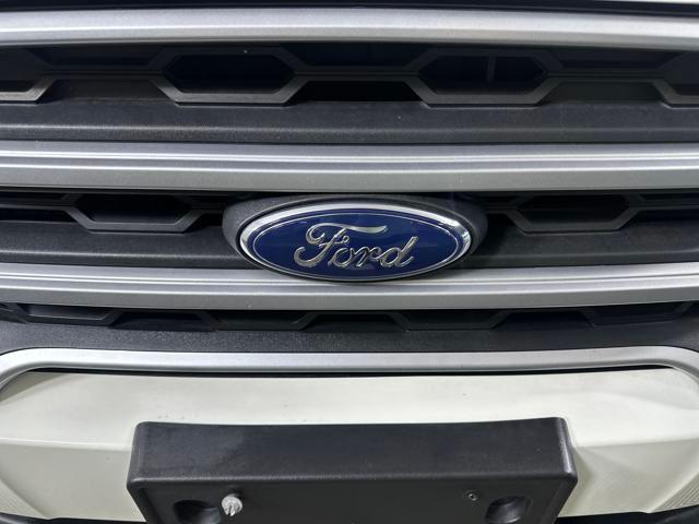Photo of 2020 Diamond White Ford EcoSport