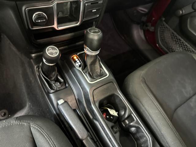 Photo of 2021 Snazzberry Pearlcoat Jeep Wrangler Unlimited