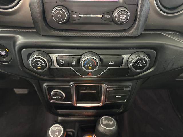 Photo of 2021 Snazzberry Pearlcoat Jeep Wrangler Unlimited