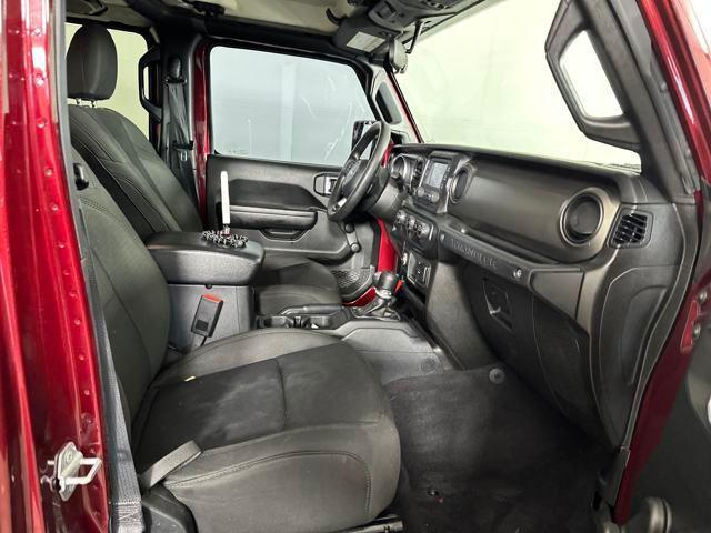 Photo of 2021 Snazzberry Pearlcoat Jeep Wrangler Unlimited