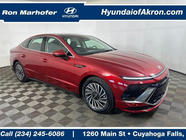 2025 Hyundai Sonata Hybrid