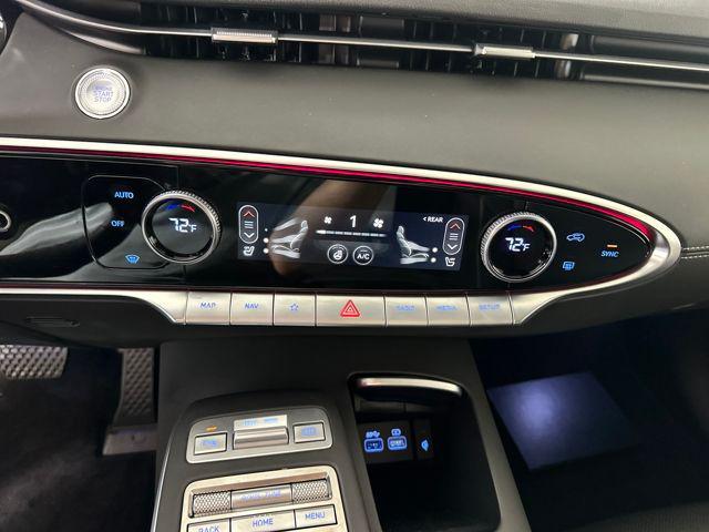 Photo of 2025 Vik Black Genesis GV70