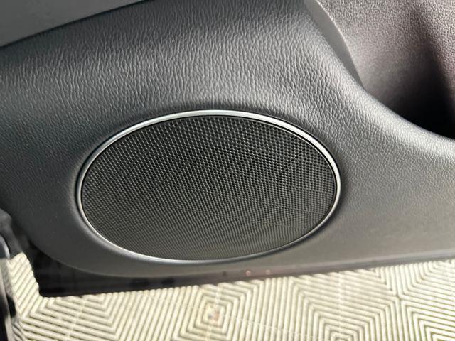 Photo of 2025 Vik Black Genesis GV70