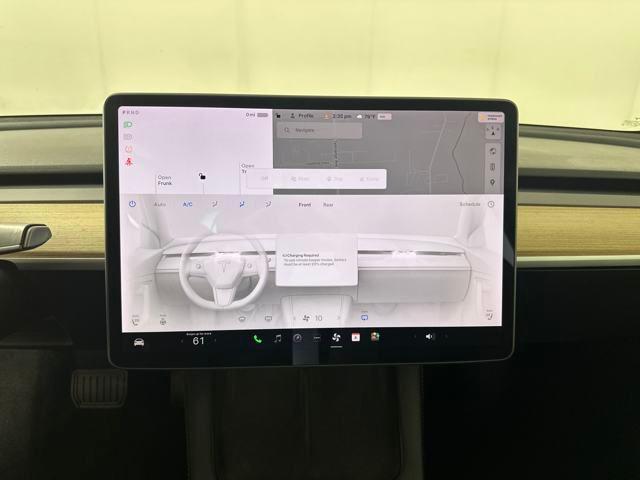Photo of 2021 Midnight Silver Metallic Tesla Model 3