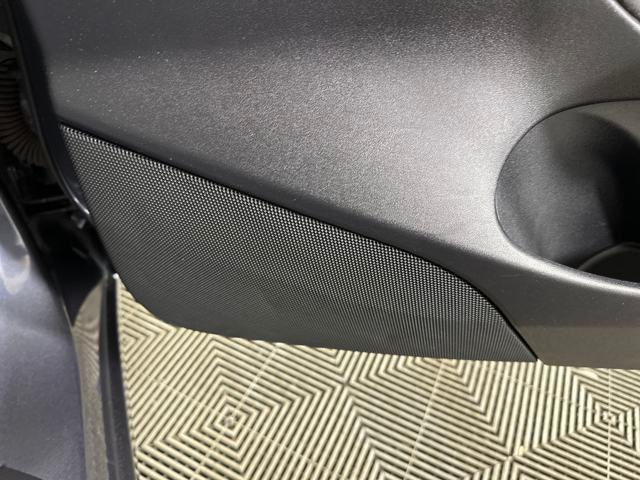 Photo of 2021 Midnight Silver Metallic Tesla Model 3