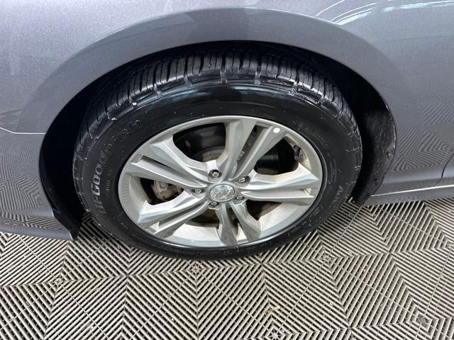 Photo of 2018 Machine Gray Hyundai SONATA
