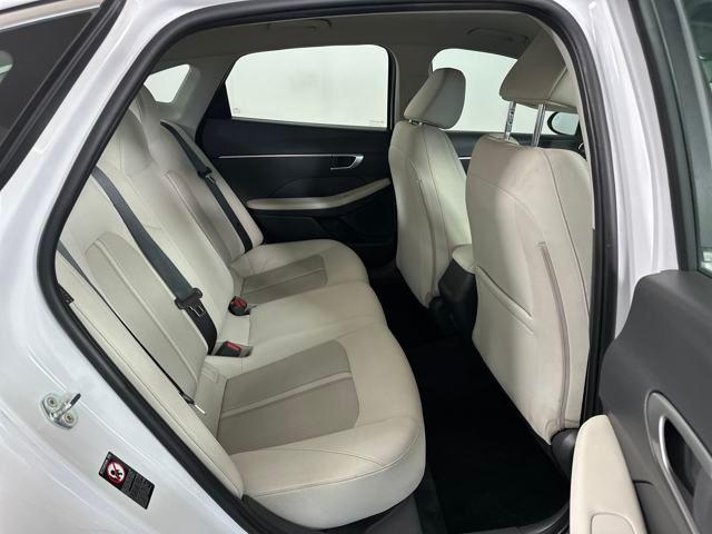 Photo of 2022 Quartz White Hyundai SONATA