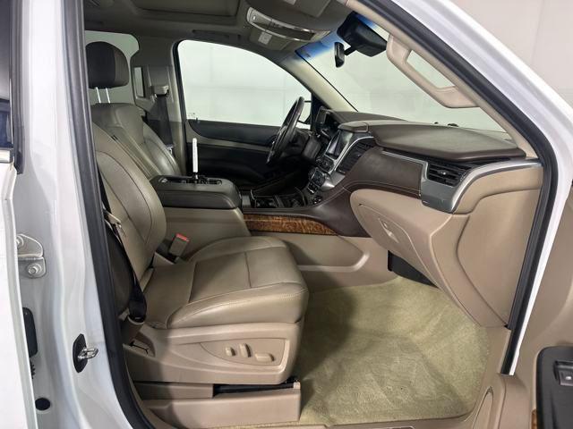 Photo of 2017 Summit White Chevrolet Tahoe