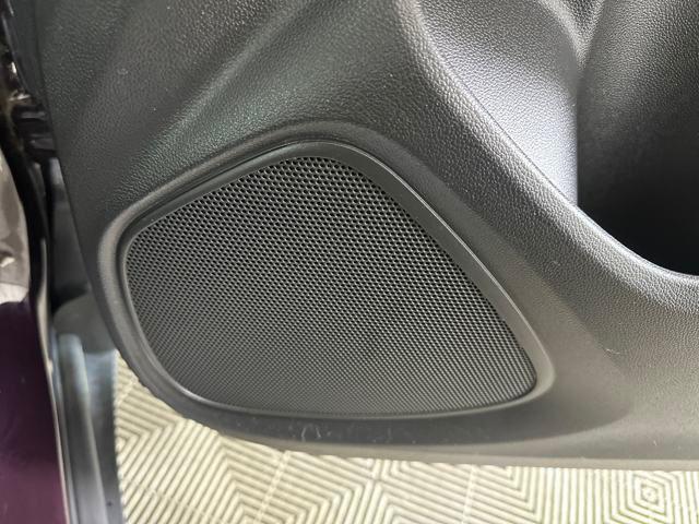 Photo of 2021 Black Currant Metallic Buick Encore GX