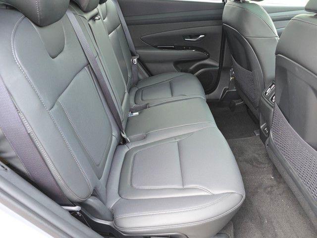 Photo of 2025 Shimmering Silver Hyundai TUCSON