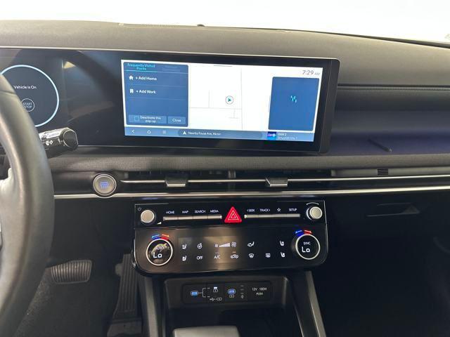Photo of 2025 Hampton Gray Hyundai SANTA CRUZ