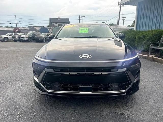 Photo of 2024 Abyss Black Pearl Hyundai SONATA